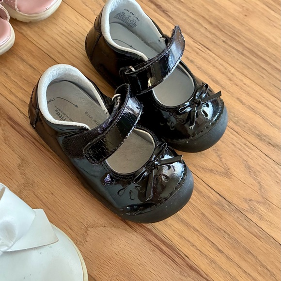 Bundle of 6 Toddler Baby Girl Shoes - Picture 5 of 8